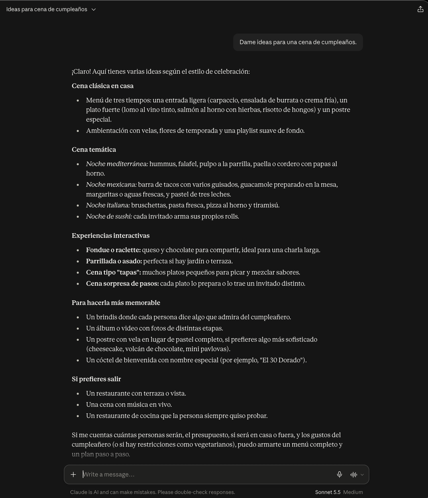 Claude contestando "Dame ideas para una cena de cumpleaños." con opciones generales como carpaccio, salmón, una noche de sushi, fondue o ir a un restaurante, y al final preguntando cuántas personas serán y cuál es el presupuesto